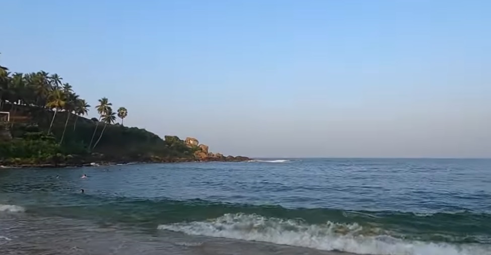 Hawa Public Beach