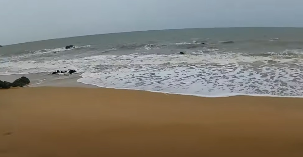 Tolivia Beach